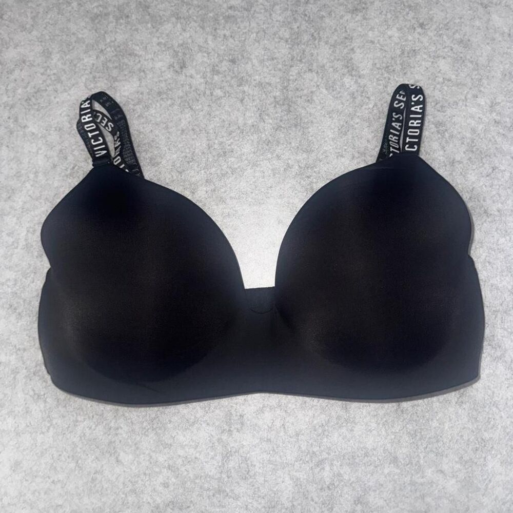 Victoria's Secret Wireless T-Shirt Bra